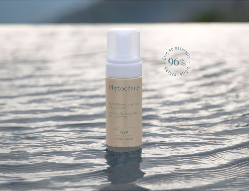 Mousse Nettoyante Exfoliante à l’Eau d’Islande